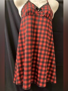 La Vie en Rose Red Black Plaid Lace Babydoll Nightgown Size S